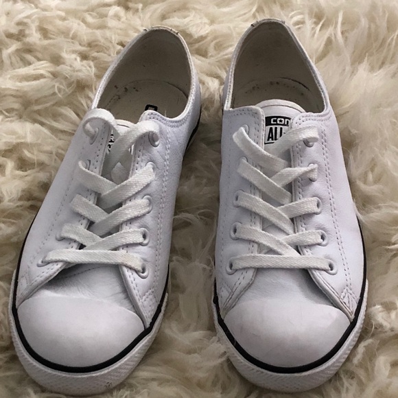 converse dainty ox leather